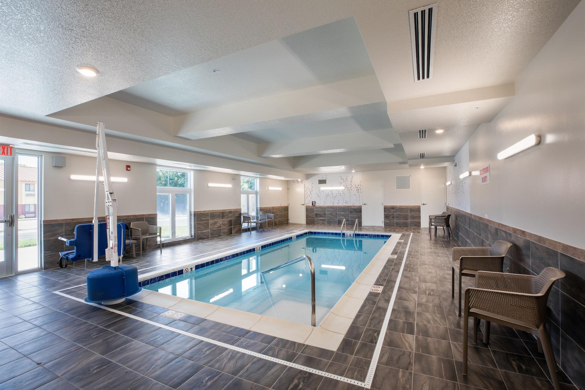 Sleep Inn & Suites Park City-Wichita North Buitenkant foto