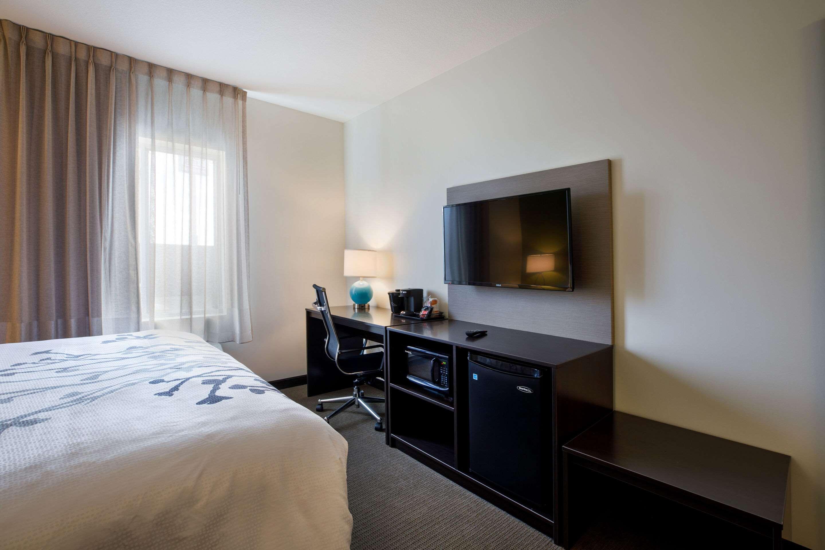 Sleep Inn & Suites Park City-Wichita North Buitenkant foto